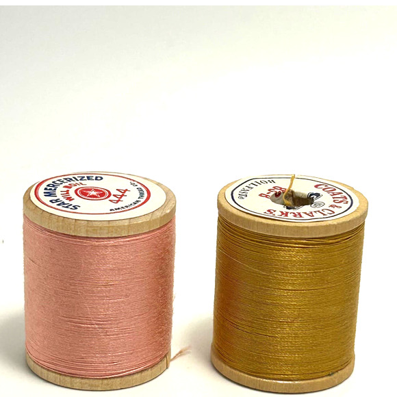 Vintage Thread On Wooden Spools Lot of 32 - Picture 9 of 12